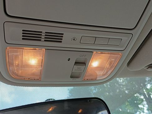 Used 2014 Honda Odyssey EX image 29