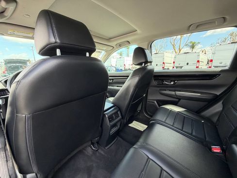 Used 2025 Honda CR-V EX-L image 34