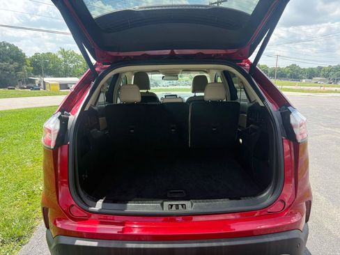 Used 2024 Ford Edge SEL w/ Convenience Package AWD/4WD image 4