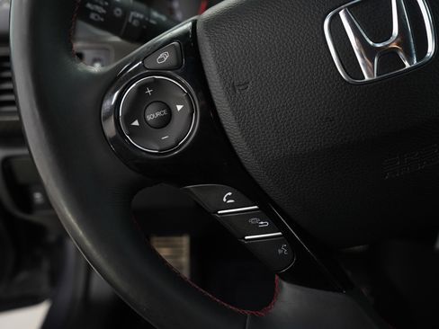 Used 2017 Honda Accord Sport Special Edition image 23