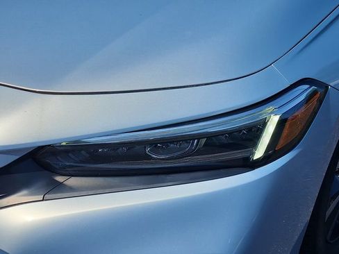 Used 2023 Honda Civic EX image 9