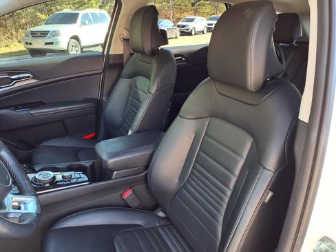 Used 2023 Kia Sportage SX Prestige image 12