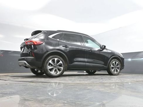 Used 2024 Ford Escape Platinum AWD/4WD image 45