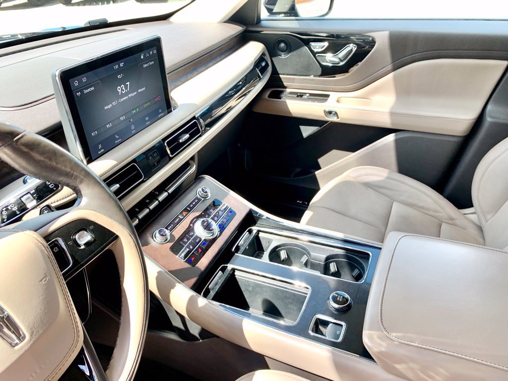 Used 2022 Lincoln Aviator Reserve w/ Equipment Group 201A AWD/4WD image 44