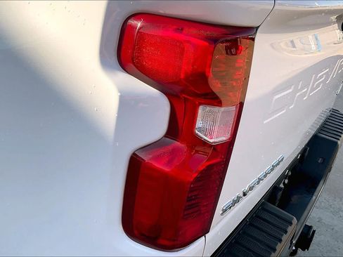 Used 2025 Chevrolet Silverado 2500 Custom w/ Custom Value Package AWD/4WD image 26