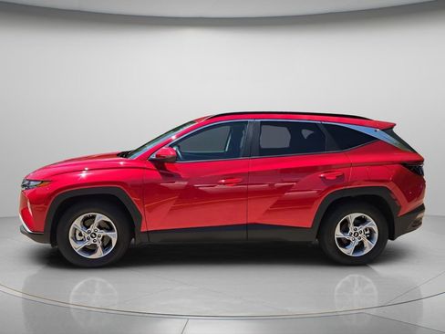 Used 2023 Hyundai Tucson SEL FWD image 3