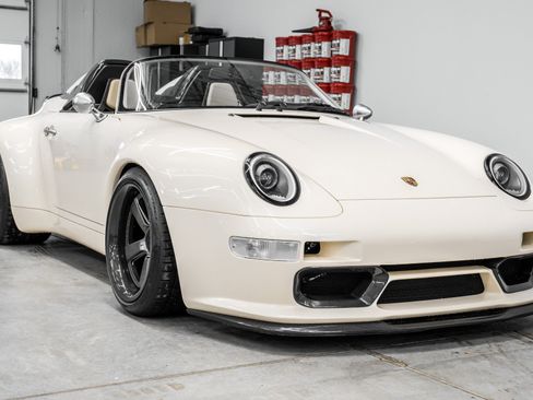 Used 1997 Porsche 911 Cabriolet image 3