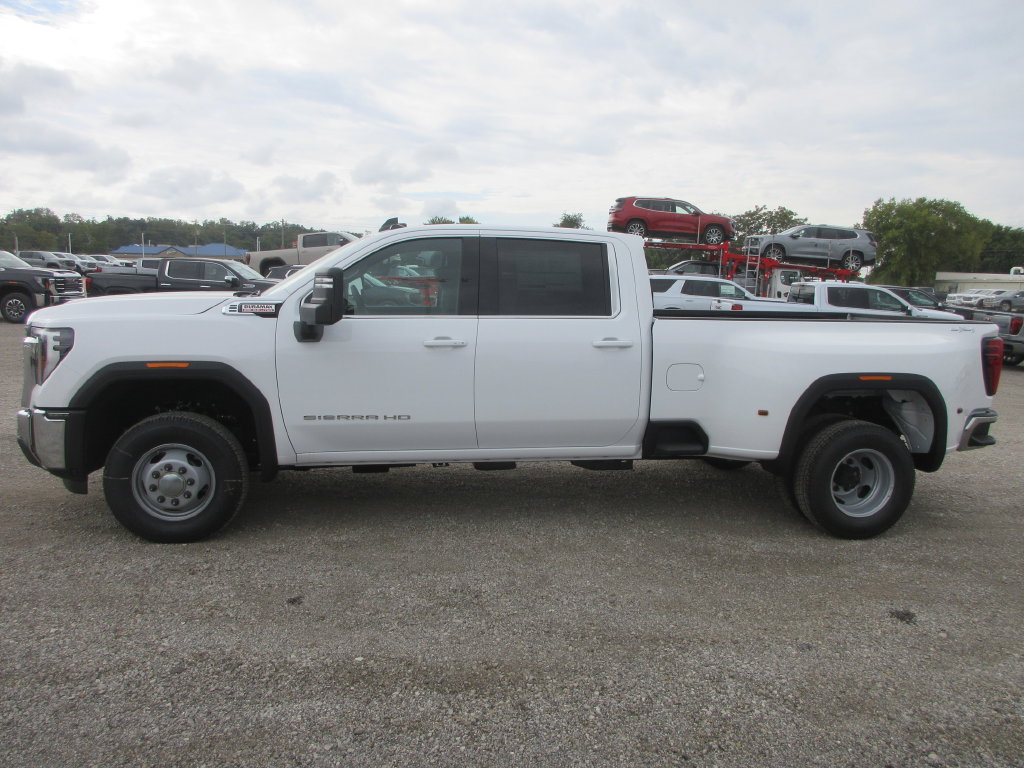 New 2026 GMC Sierra 3500 SLE w/ SLE Value Package AWD/4WD image 10