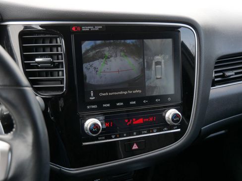 Used 2022 Mitsubishi Outlander SEL image 22