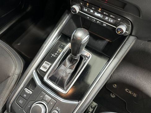 Used 2023 MAZDA CX-5 AWD 2.5 S w/ Premium Package image 21