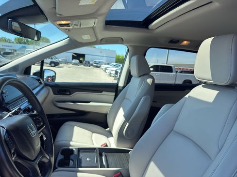 Used 2025 Honda Odyssey EX-L image 25