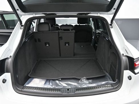New 2026 Porsche Macan S AWD/4WD image 19