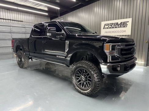 Used 2022 Ford F250 Lariat w/ Lariat Ultimate Package image 2