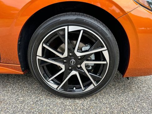 Certified 2025 Nissan Sentra SR w/ SR Premium Package FWD image 10