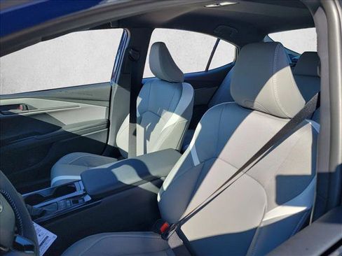 New 2026 Toyota Camry SE image 10