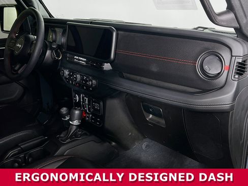 Used 2024 Jeep Wrangler Rubicon w/ XTREMEE 35" Tire Package image 21