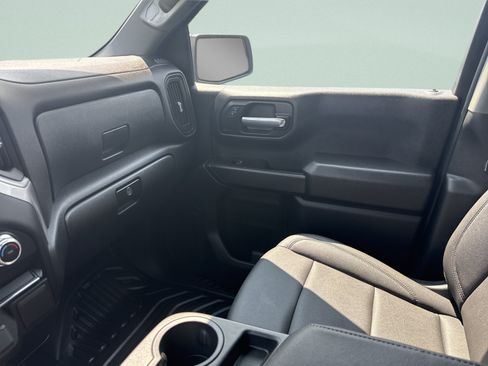 Used 2023 GMC Sierra 1500 Pro AWD/4WD image 17
