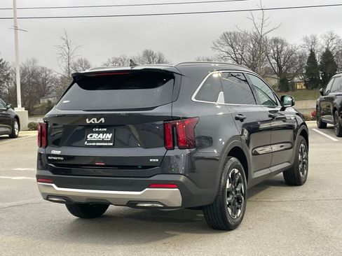 New 2025 Kia Sorento S AWD/4WD image 7