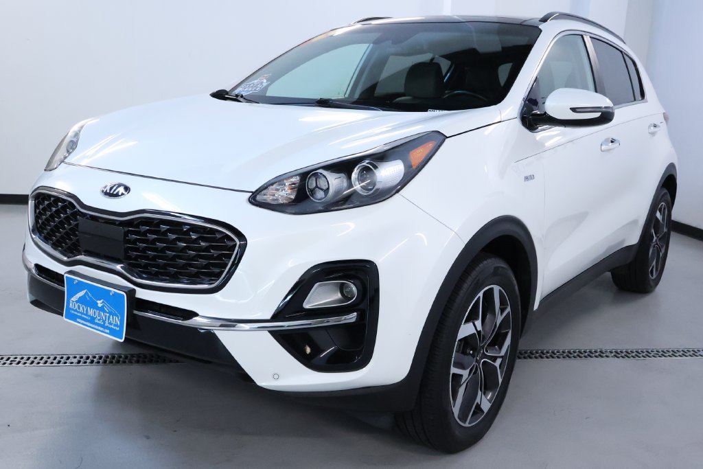 Used 2020 Kia Sportage EX w/ EX Technology Package AWD/4WD image 3