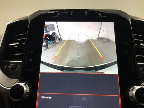 Used 2023 RAM 1500 Big Horn image 37