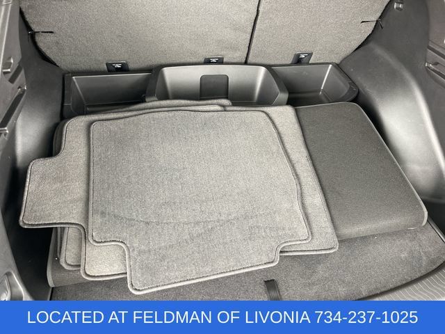 Certified 2024 Chevrolet Equinox EV LT w/ LPO, Trailering Package FWD image 34