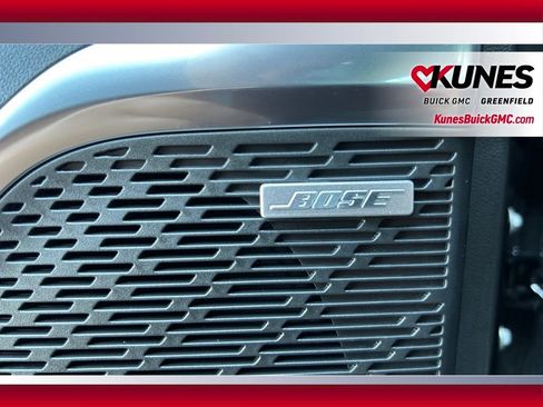 New 2026 Buick Enclave Sport Touring w/ LPO, Floor Liner Package image 26