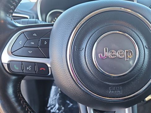 Used 2021 Jeep Compass Limited image 15