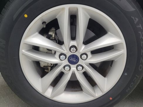 Used 2018 Ford Edge SEL w/ Equipment Group 201A FWD image 31