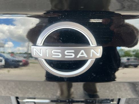 Certified 2024 Nissan Altima 2.5 SV w/ SV Premium Package FWD image 28