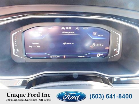 Used 2024 Volkswagen Jetta GLI Autobahn image 17