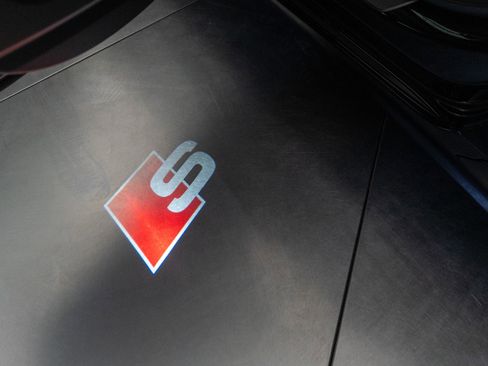 Used 2025 Audi S6 Premium Plus w/ Premium Plus Package image 36