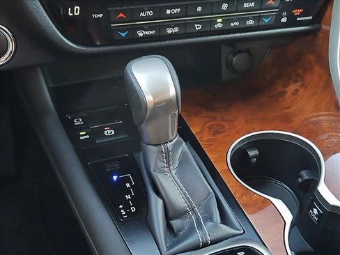 Used 2018 Lexus RX 350L AWD image 12