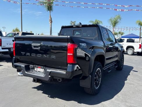 New 2026 Toyota Tacoma TRD Off-Road w/ TRD Off Road Premium Package AWD/4WD image 10