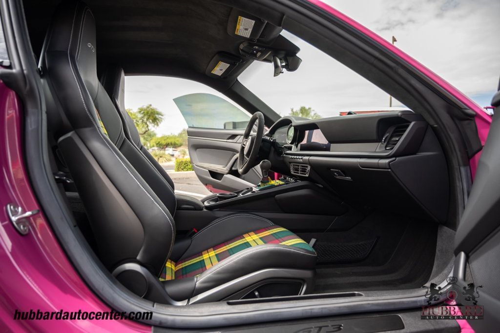 Used 2024 Porsche 911 GT3 RWD image 27
