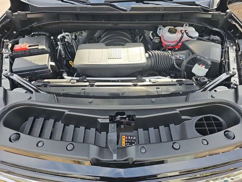 New 2026 Chevrolet Suburban LS image 33