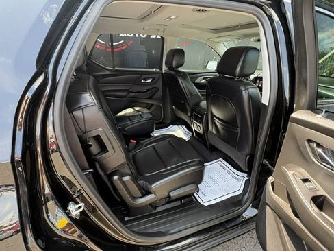 Used 2018 Chevrolet Traverse LT AWD/4WD image 22