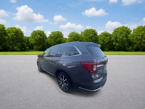 Used 2022 Honda Pilot Touring image 8