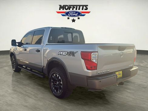 Used 2019 Nissan Titan PRO-4X w/ Pro-4x Convenience Package image 7