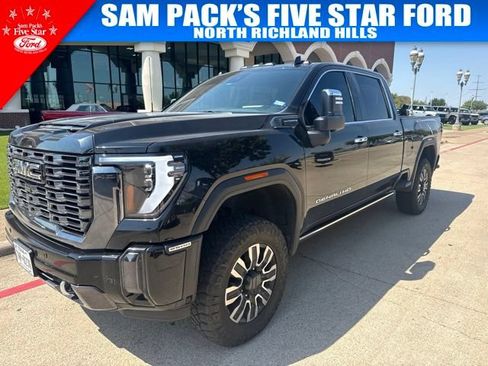 Used 2024 GMC Sierra 2500 Denali Ultimate AWD/4WD image 1