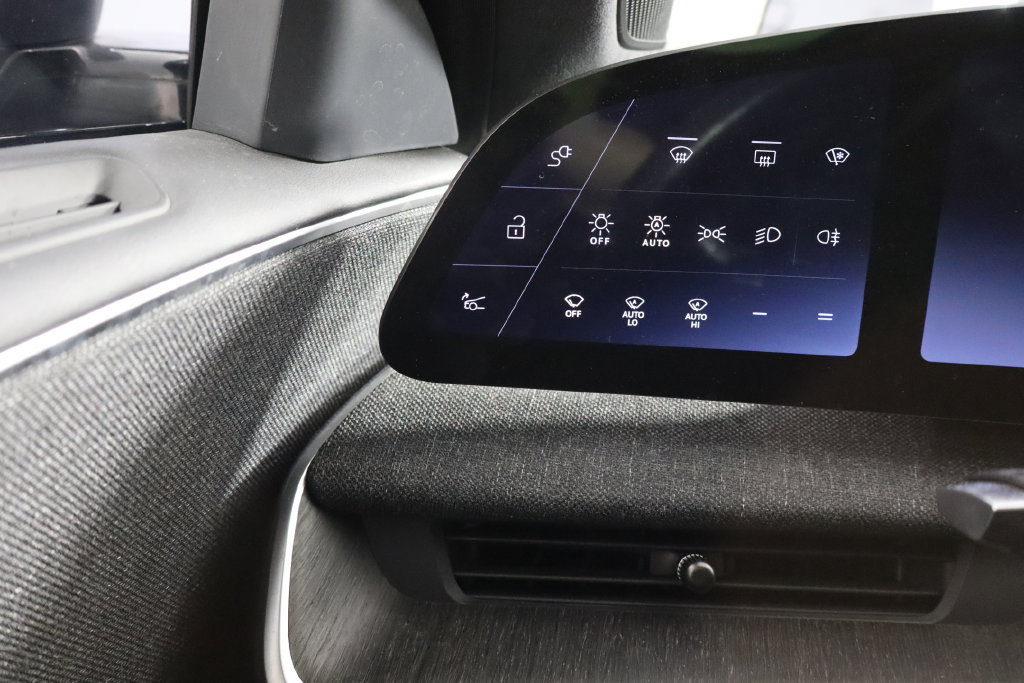 Used 2023 Lucid Air Pure AWD/4WD image 27
