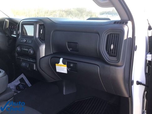 Used 2026 Chevrolet Silverado 1500 Custom Trail Boss w/ Turbomax Blackout Package AWD/4WD image 23
