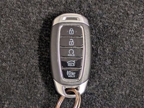 Certified 2023 Hyundai Elantra SEL image 29