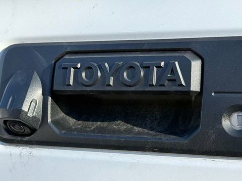 Used 2023 Toyota Tacoma TRD Off-Road image 11