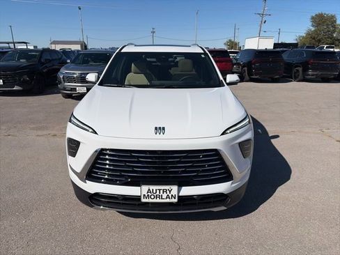 New 2026 Buick Enclave Preferred w/ Power Package image 9