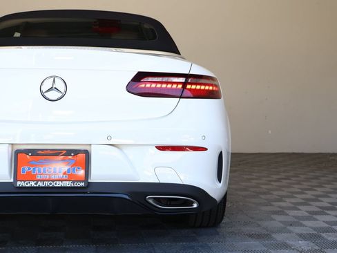 Used 2023 Mercedes-Benz E 450 Cabriolet image 12