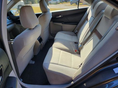 Used 2012 Toyota Camry LE image 14