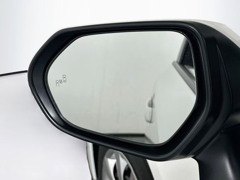 Used 2026 Toyota Corolla LE FWD image 16