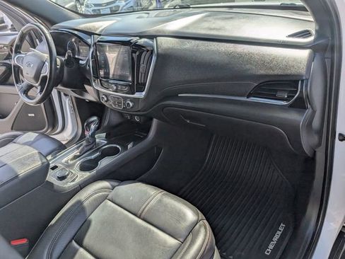Certified 2023 Chevrolet Traverse RS AWD/4WD image 20