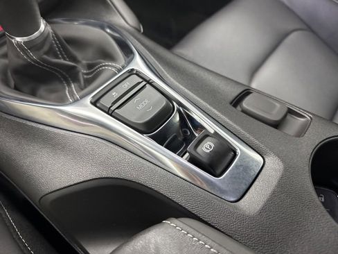 Used 2019 Chevrolet Camaro SS image 20