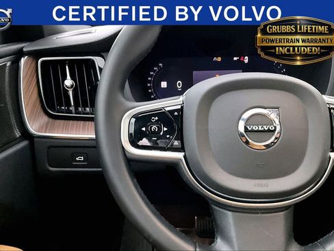Certified 2023 Volvo XC60 B5 Ultimate w/ Protection Package Premier FWD image 26